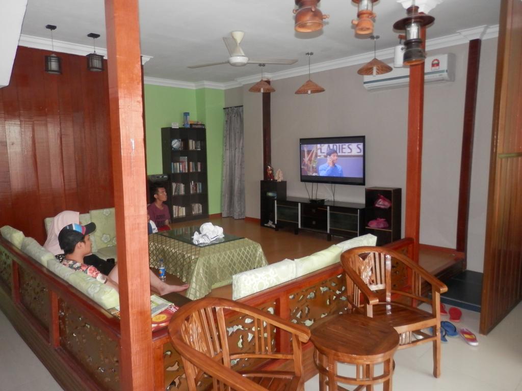 Travellers Planet Hotel & Guesthouse Malakka Dış mekan fotoğraf