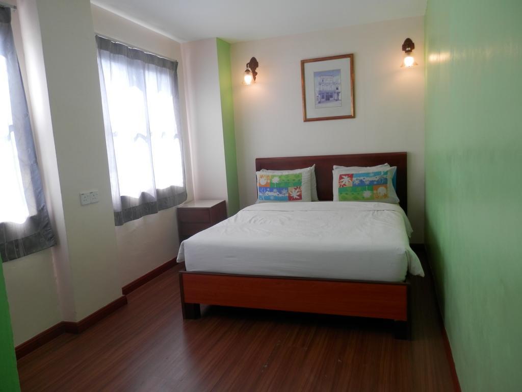 Travellers Planet Hotel & Guesthouse Malakka Dış mekan fotoğraf